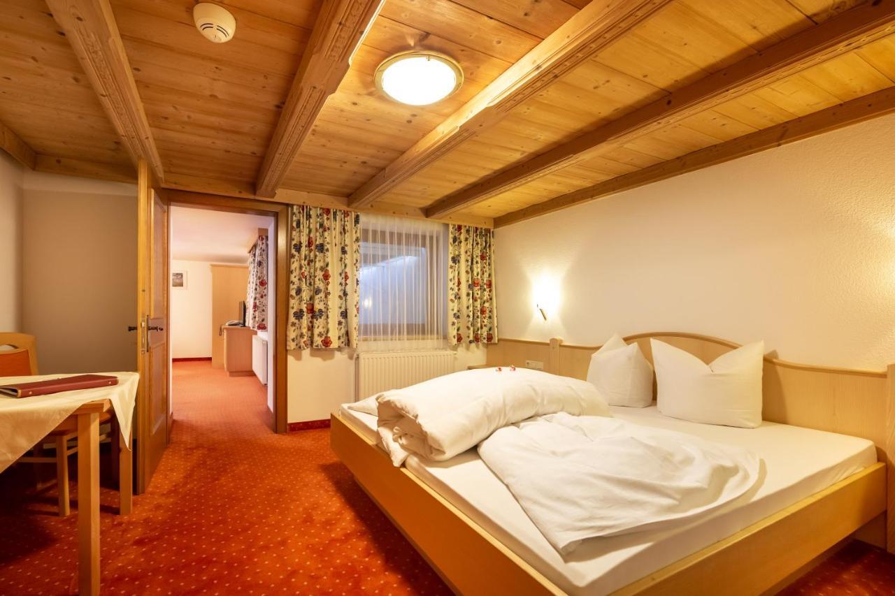 Hotel Garni Tyola Ischgl Luaran gambar